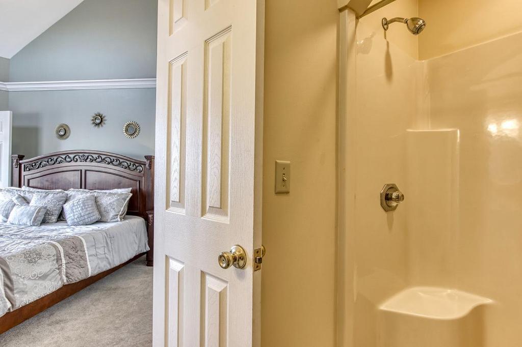Ober Hideaway, Hot Tub, Wifi, 1089 Free Tickets Each Paid Day, Dollywood And More Gatlinburg Exterior foto