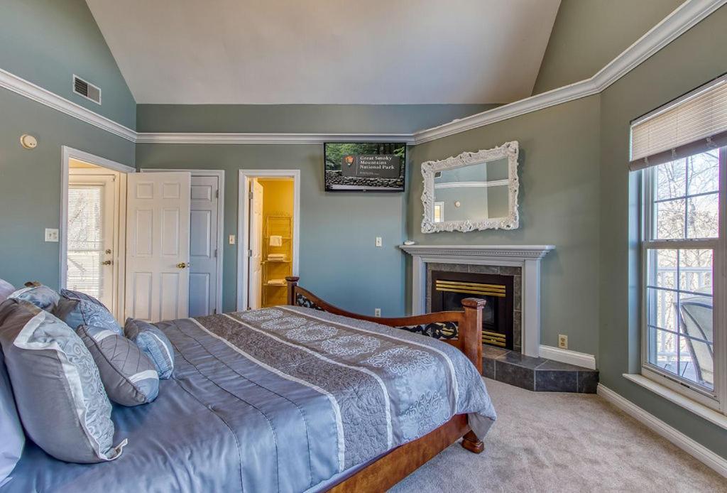 Ober Hideaway, Hot Tub, Wifi, 1089 Free Tickets Each Paid Day, Dollywood And More Gatlinburg Exterior foto